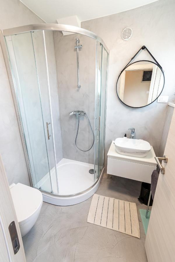 Apartment Veruda Pula Luaran gambar